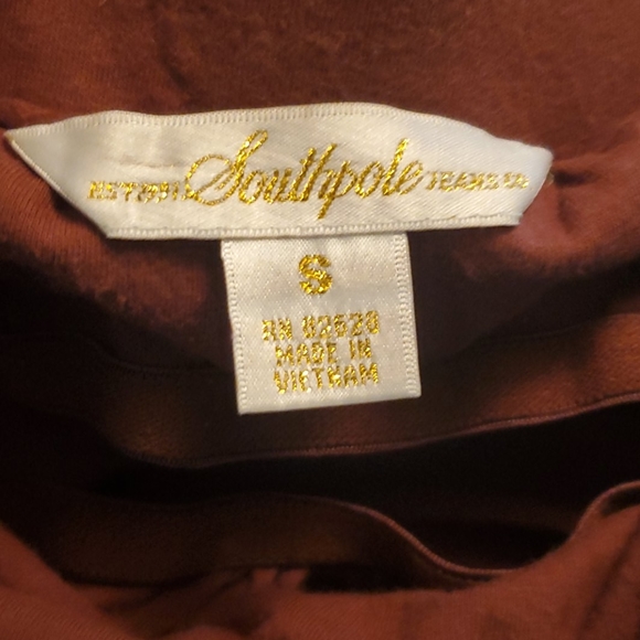 SouthPole top - Picture 3 of 3